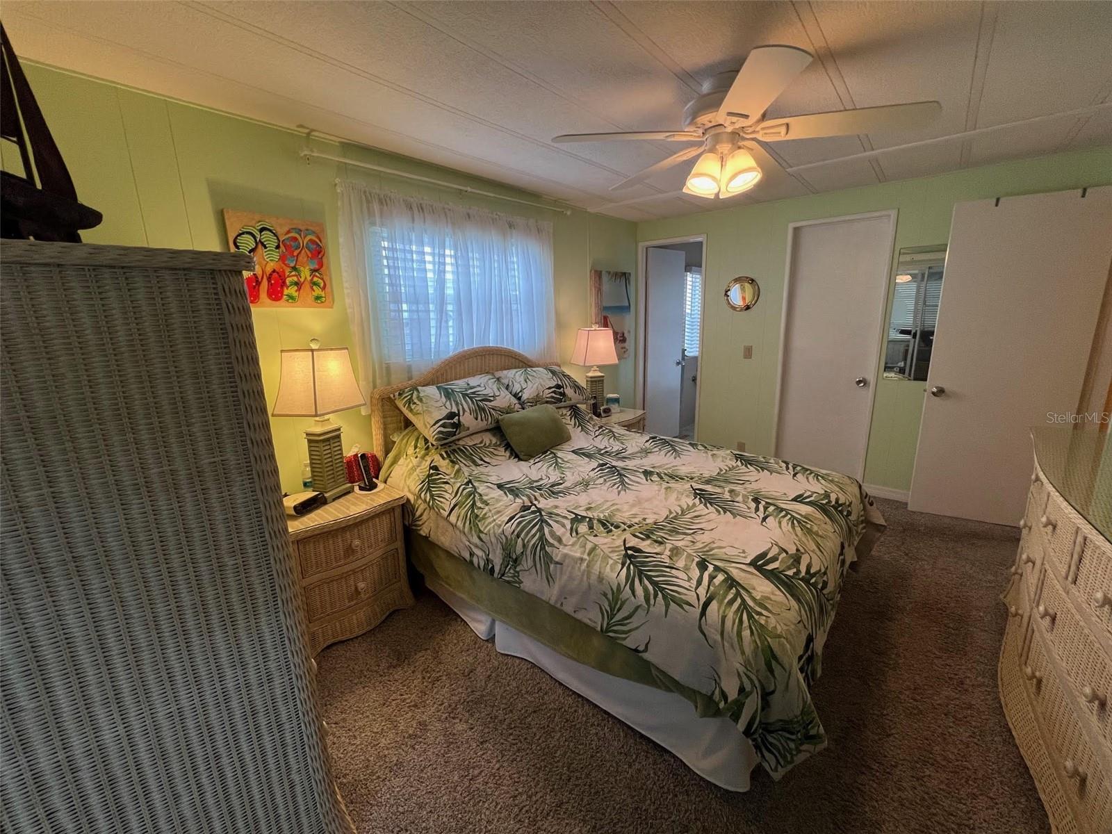 Image 22 of 33 For 52 Frangipani Circle