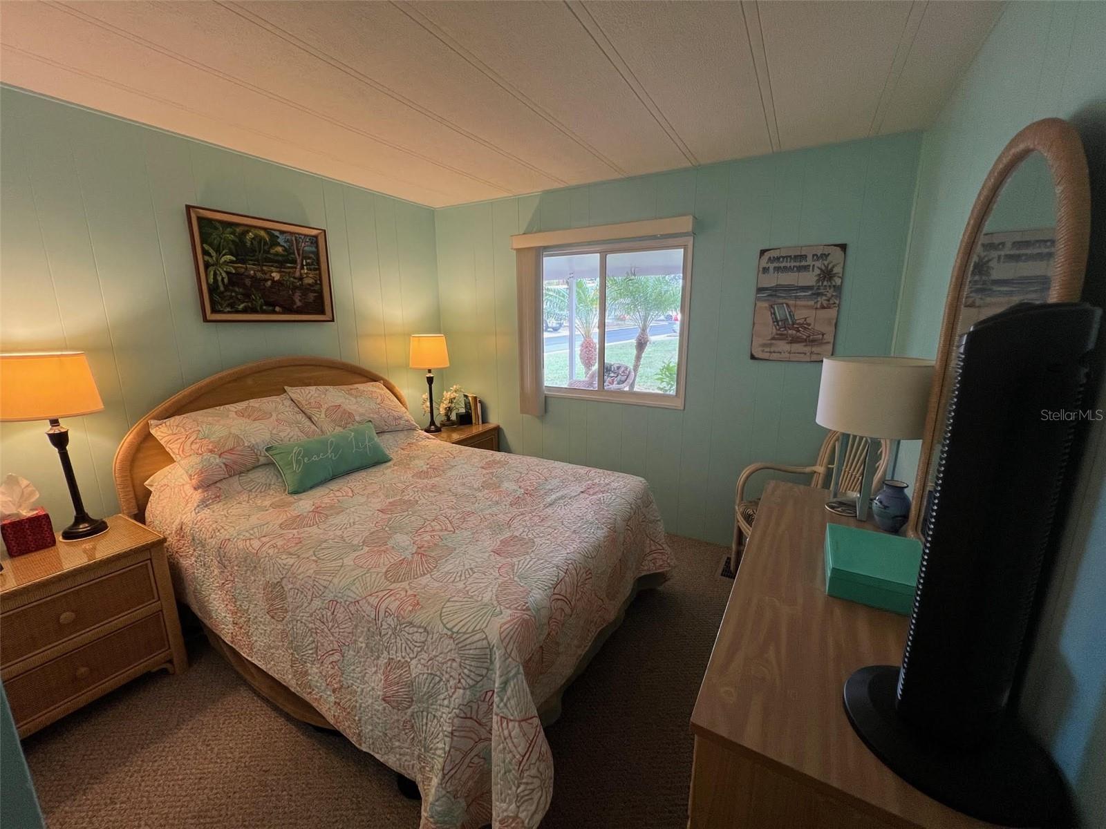 Image 30 of 33 For 52 Frangipani Circle