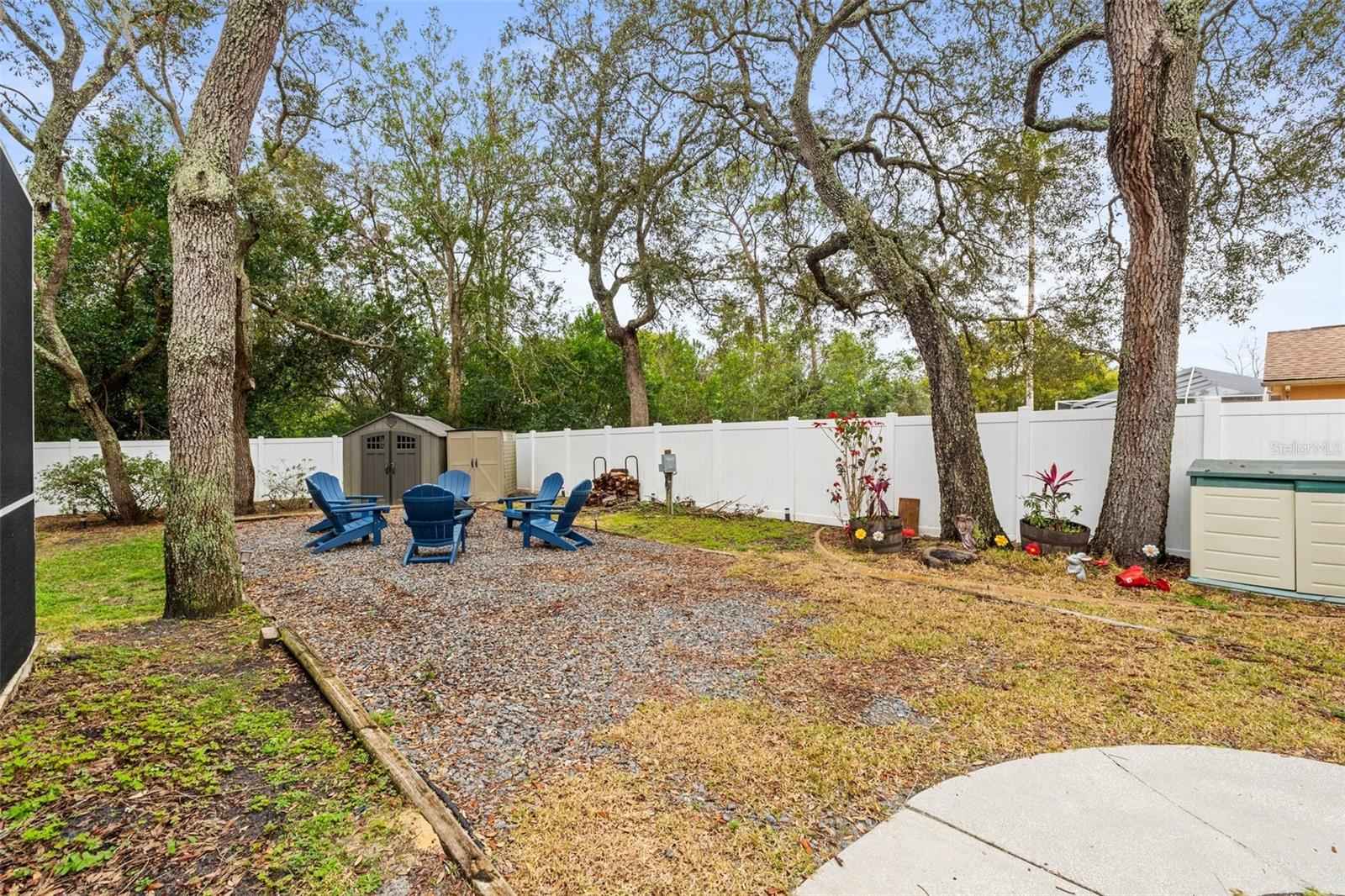 Listing photo id 69 for 8535 Delaware Drive