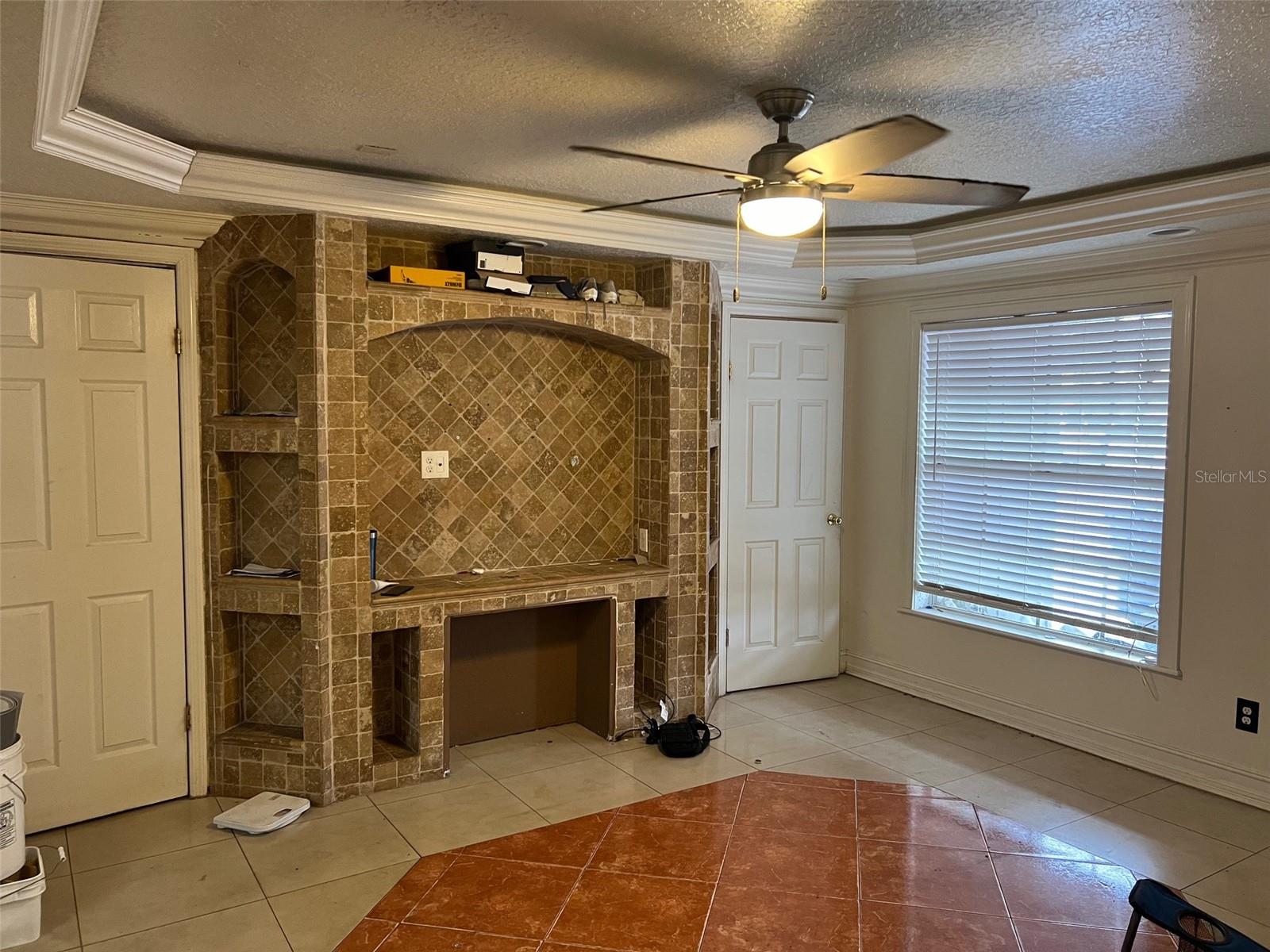 Image 4 of 23 For 1008 Westside Drive