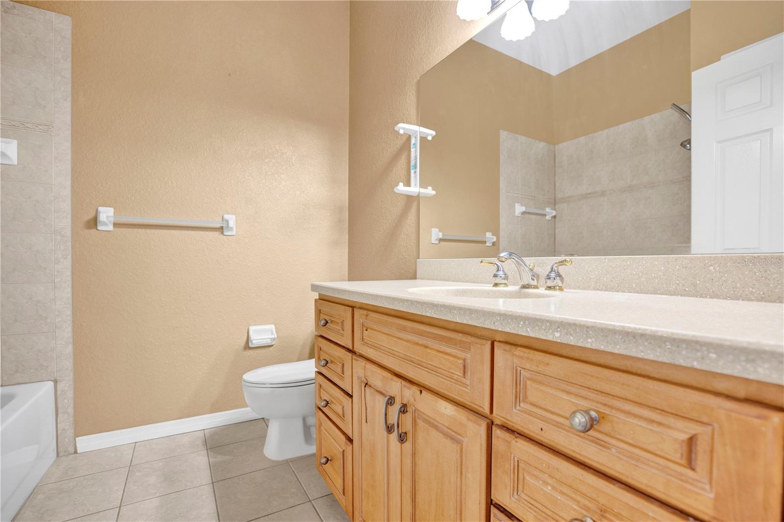 Listing photo id 48 for 9715 Taylor Rose Lane 9715