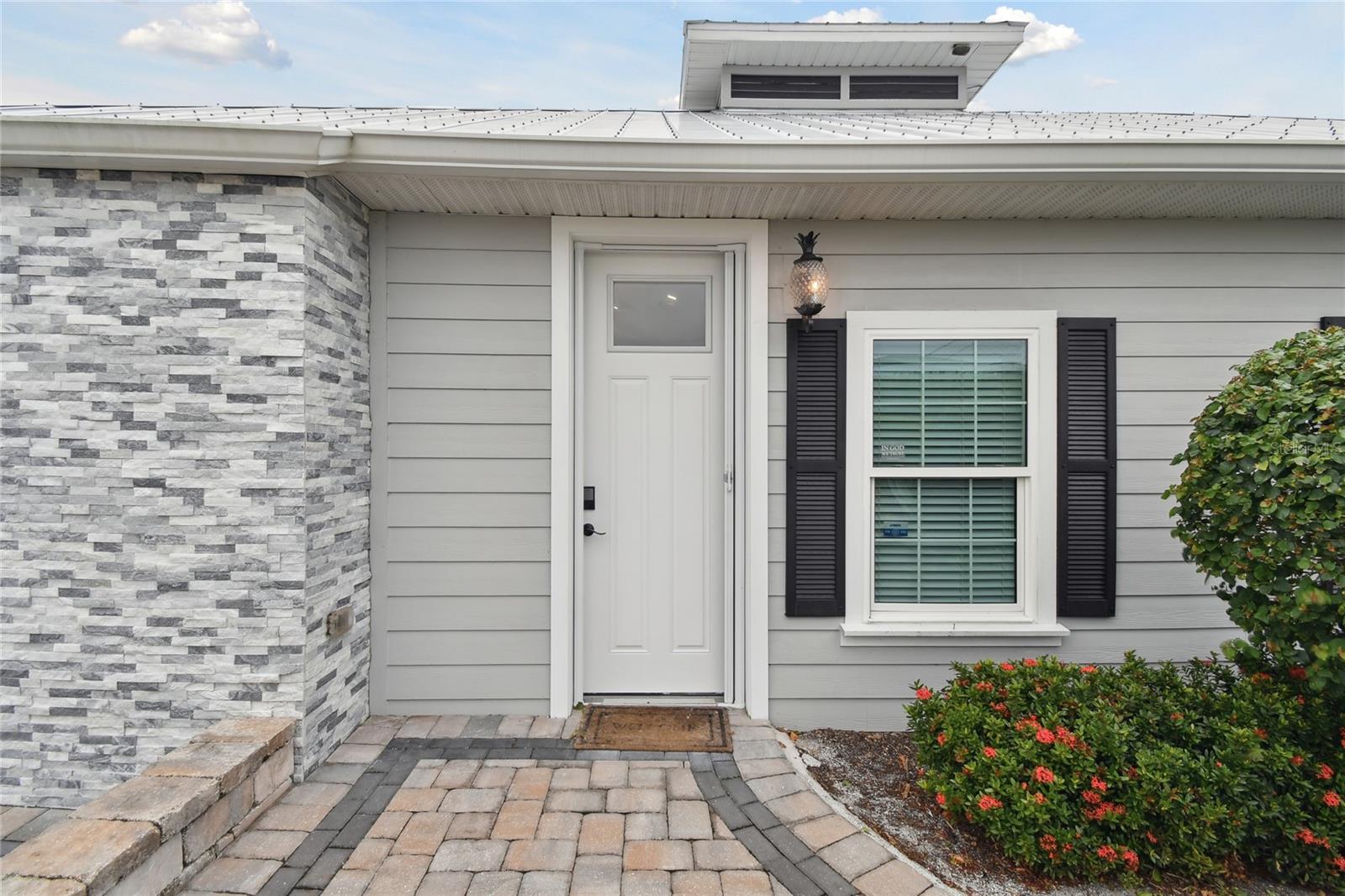 Image 4 of 67 For 8239 Sand Crane Circle
