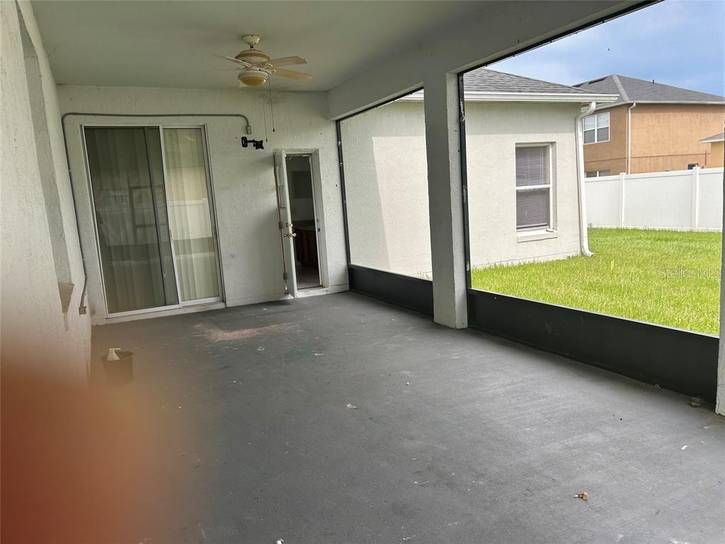 Image 12 of 16 For 212 Abbotsbury Drive