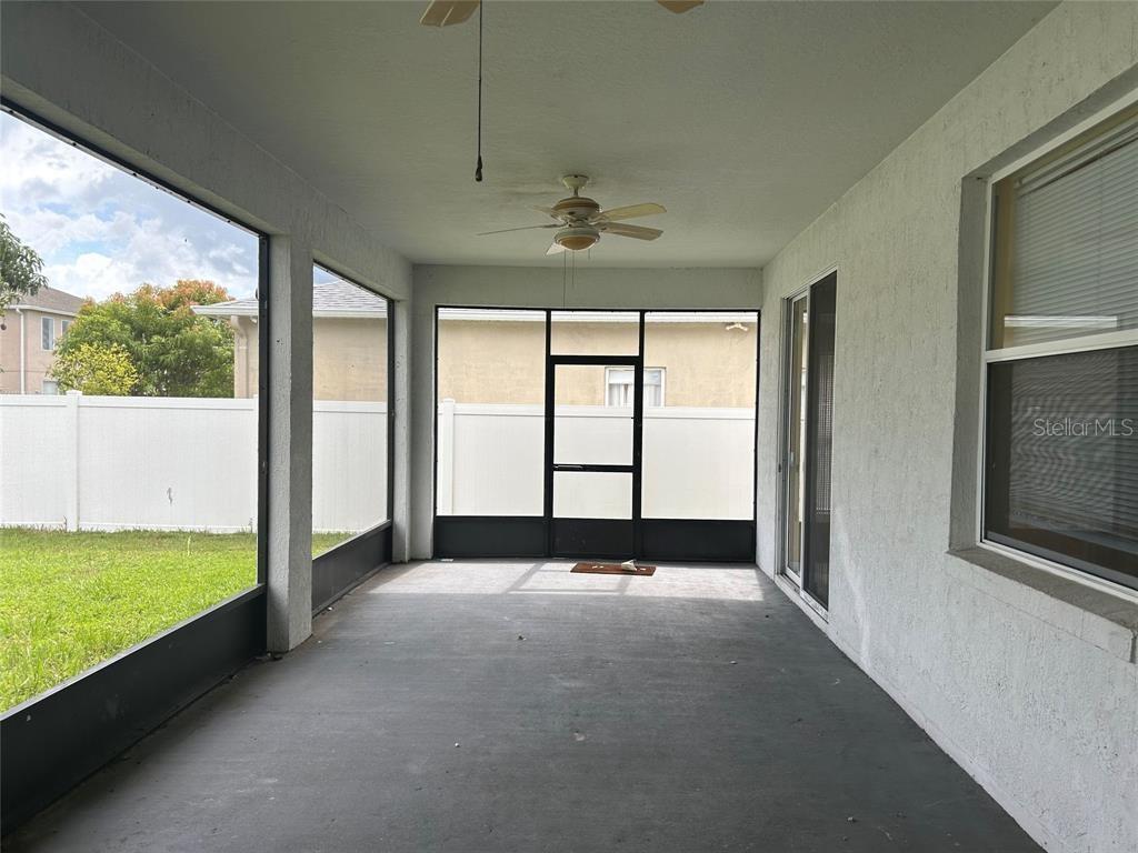 Image 13 of 16 For 212 Abbotsbury Drive