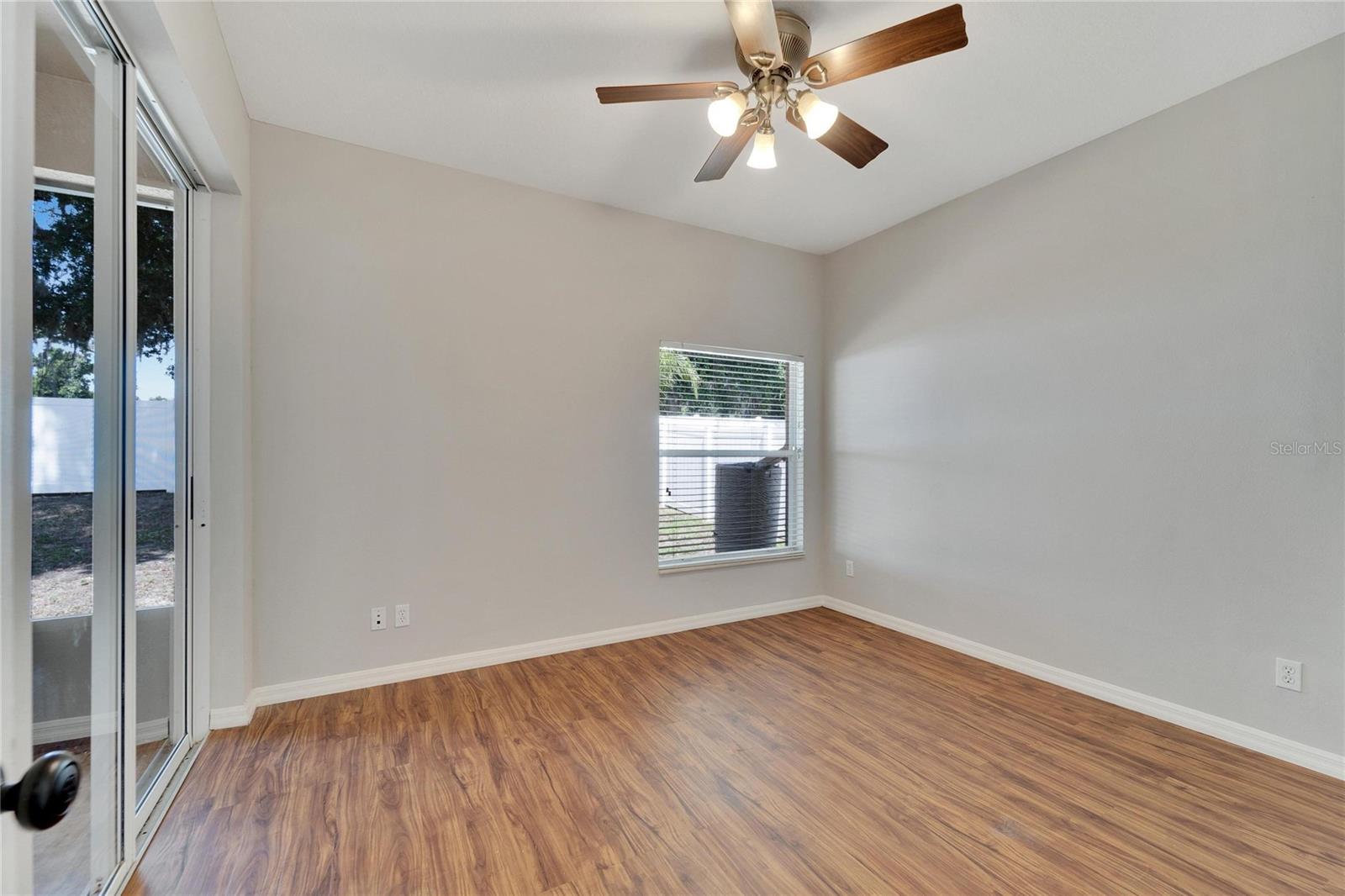 Listing photo id 25 for 2715 Durant Trails Boulevard