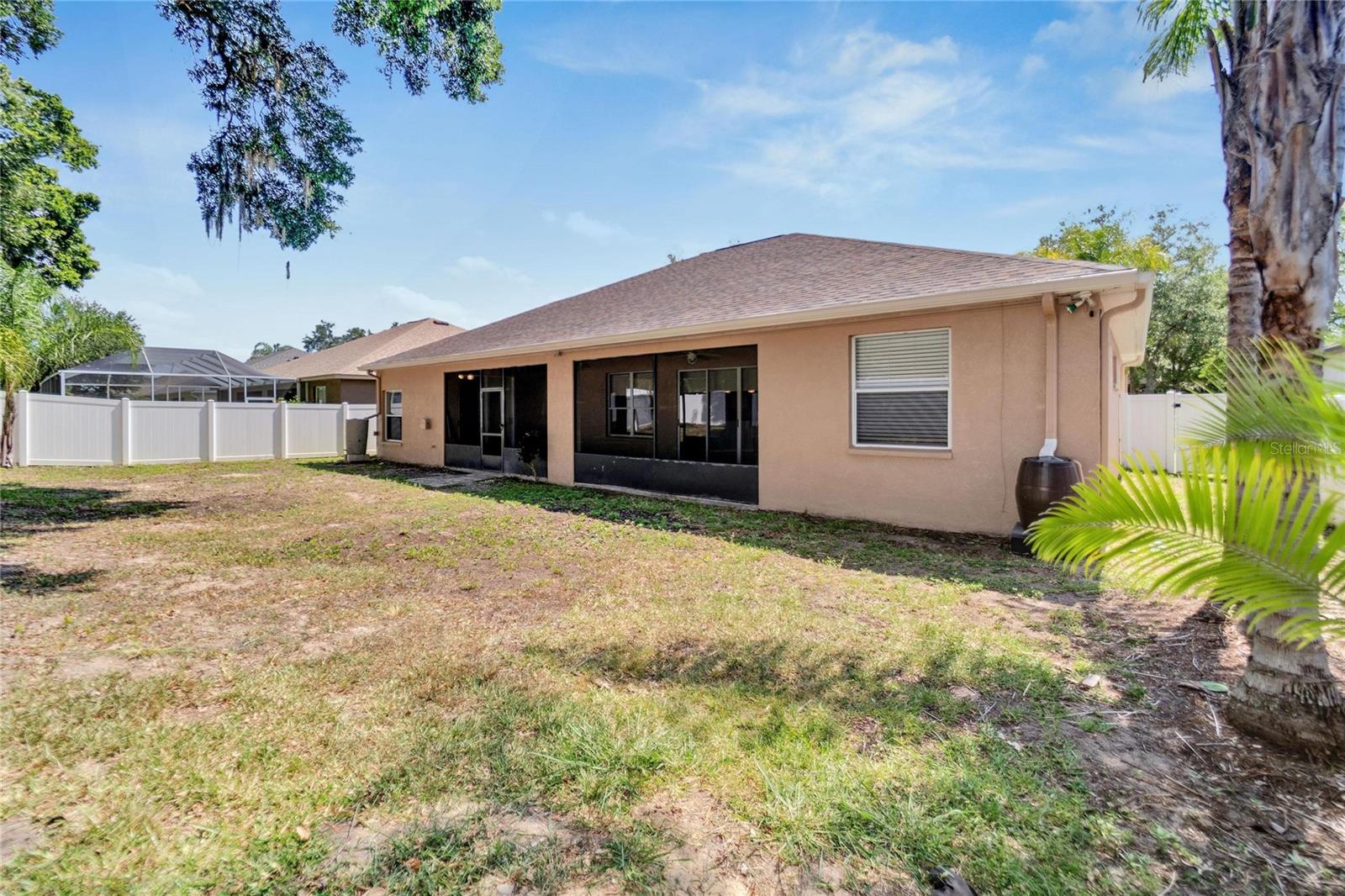 Listing photo id 40 for 2715 Durant Trails Boulevard