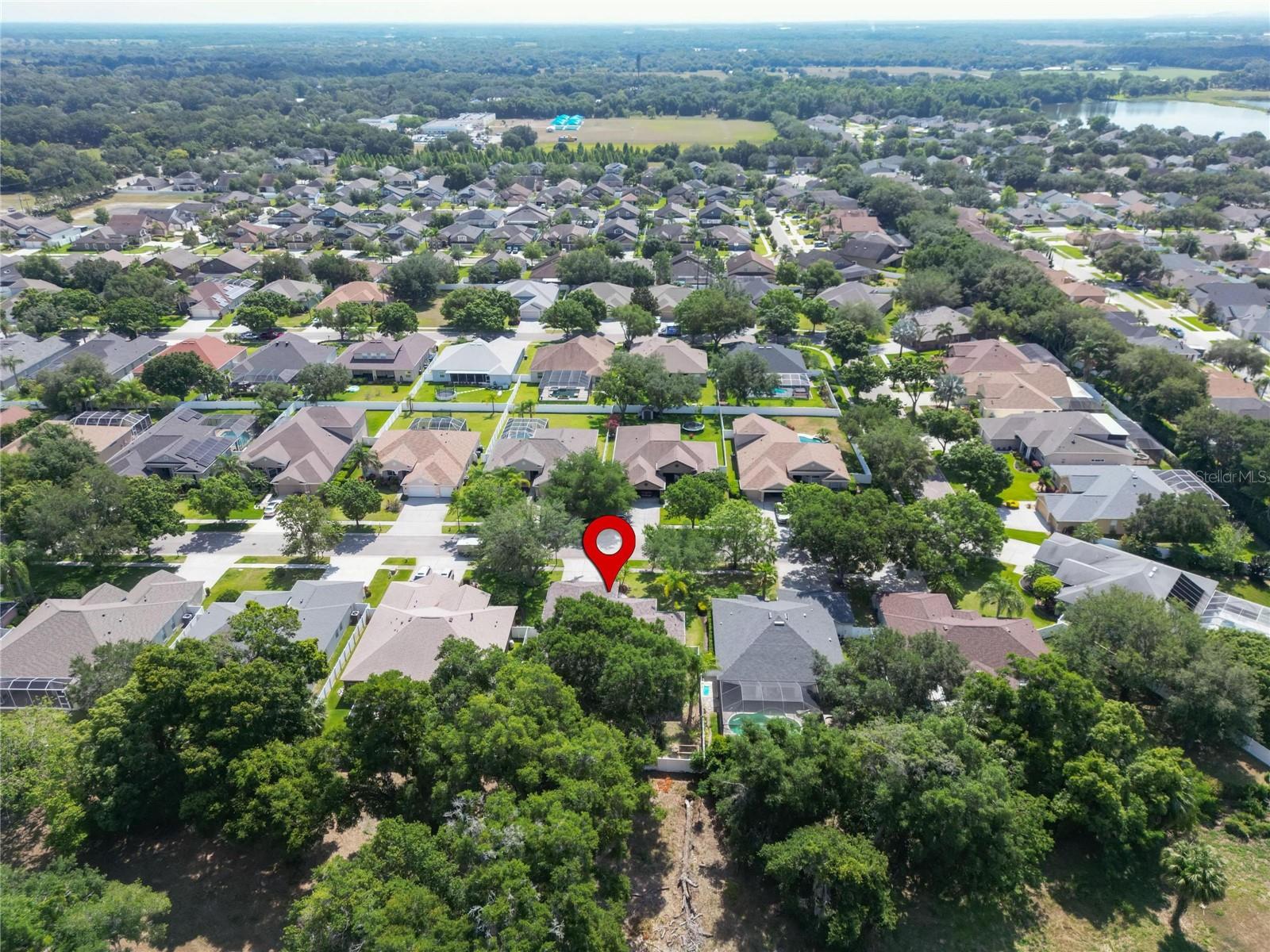 Listing photo id 48 for 2715 Durant Trails Boulevard