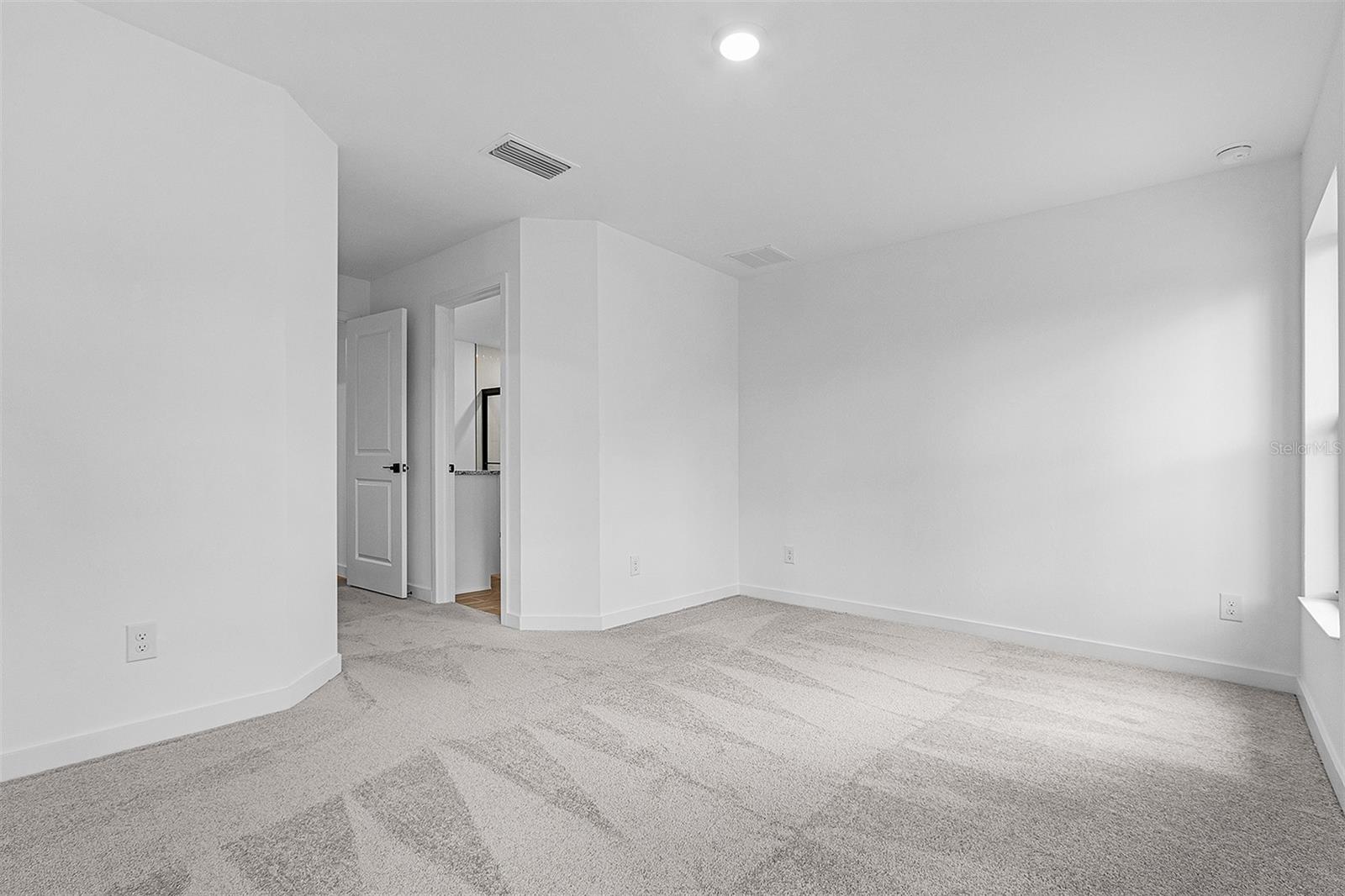 Image 14 of 20 For 3355 Moncrief Avenue