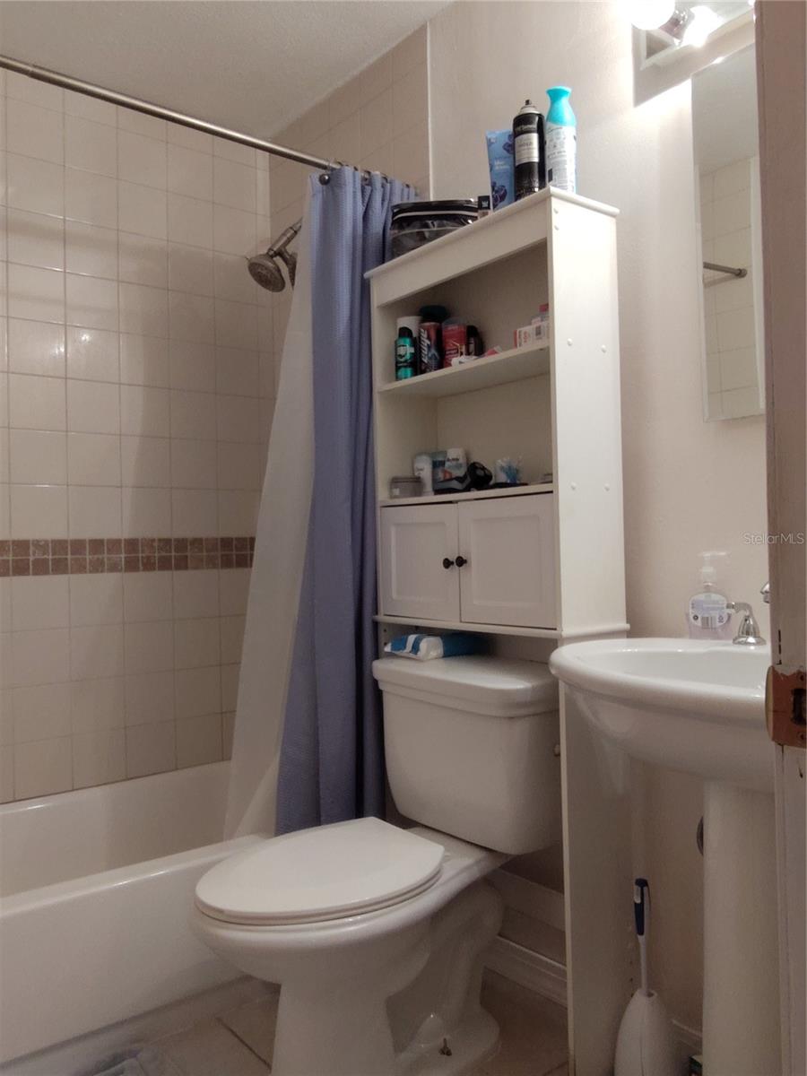 Image 19 of 25 For 5745 40th Avenue N 152b