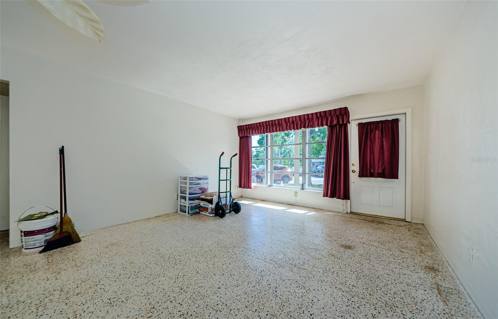 Image 12 of 57 For 4154 57th Street N 173