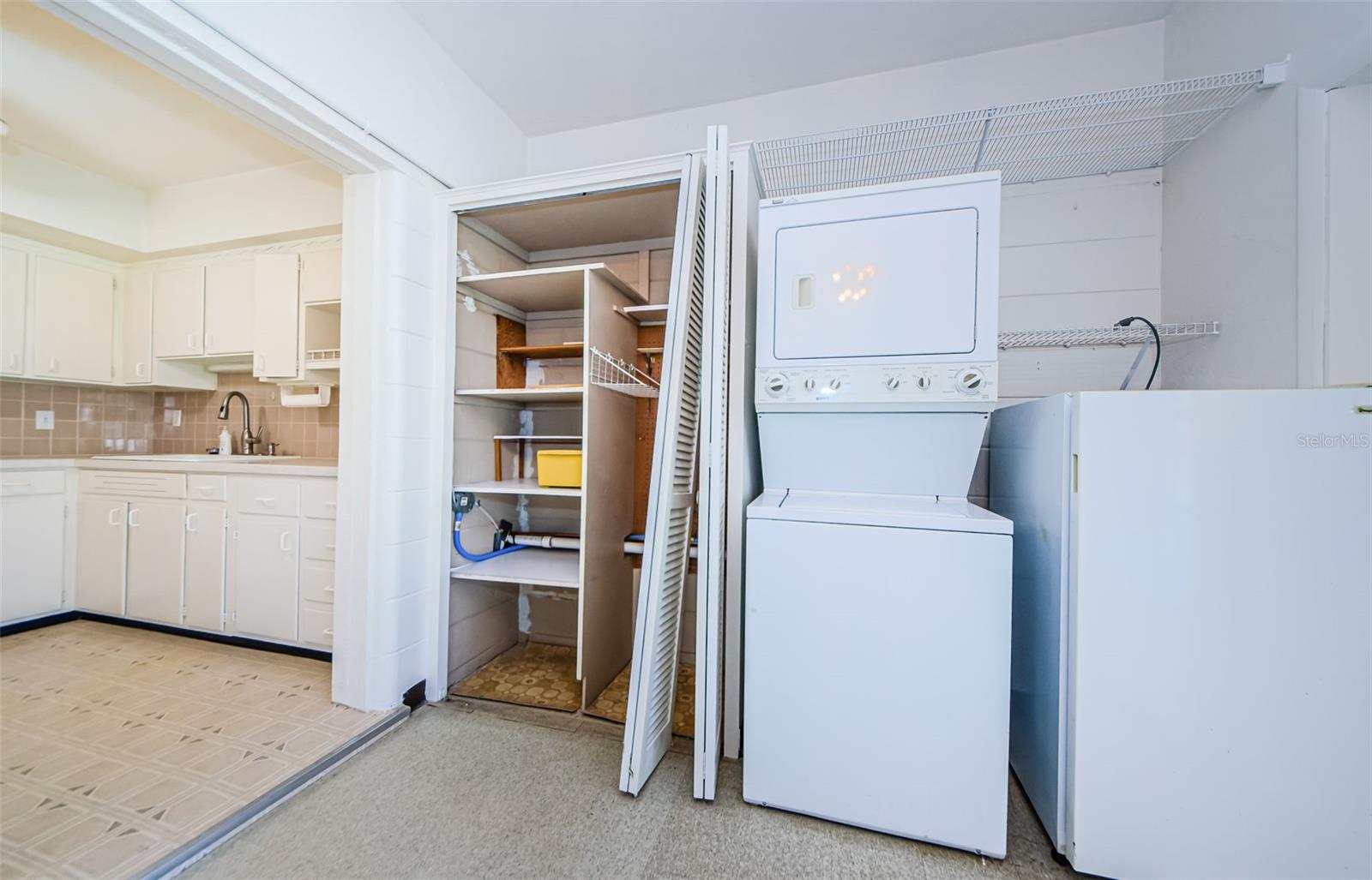 Image 31 of 57 For 4154 57th Street N 173