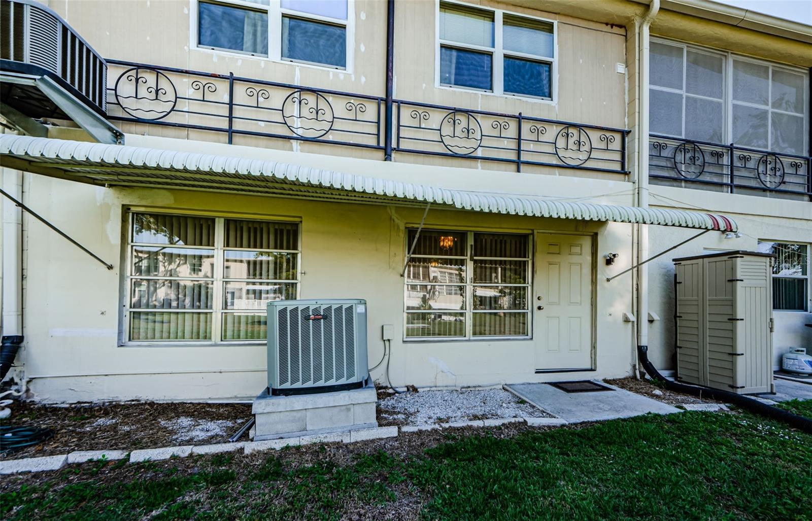 Image 37 of 57 For 4154 57th Street N 173