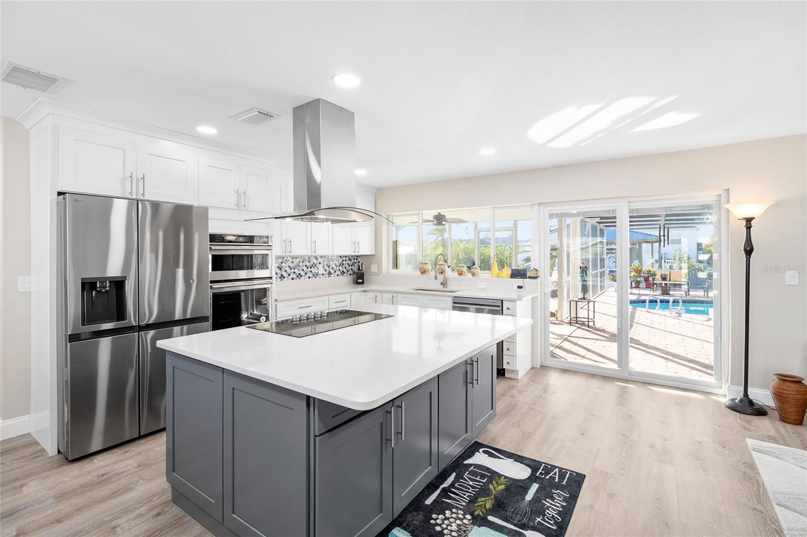 Image 9 of 40 For 6518 Senegal Palm Way