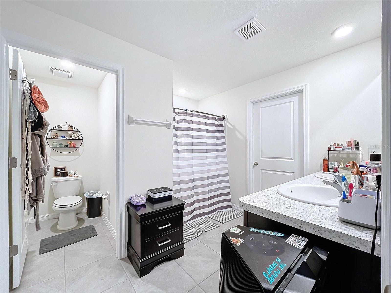 Listing photo id 22 for 16779 Sunburst Lake Street