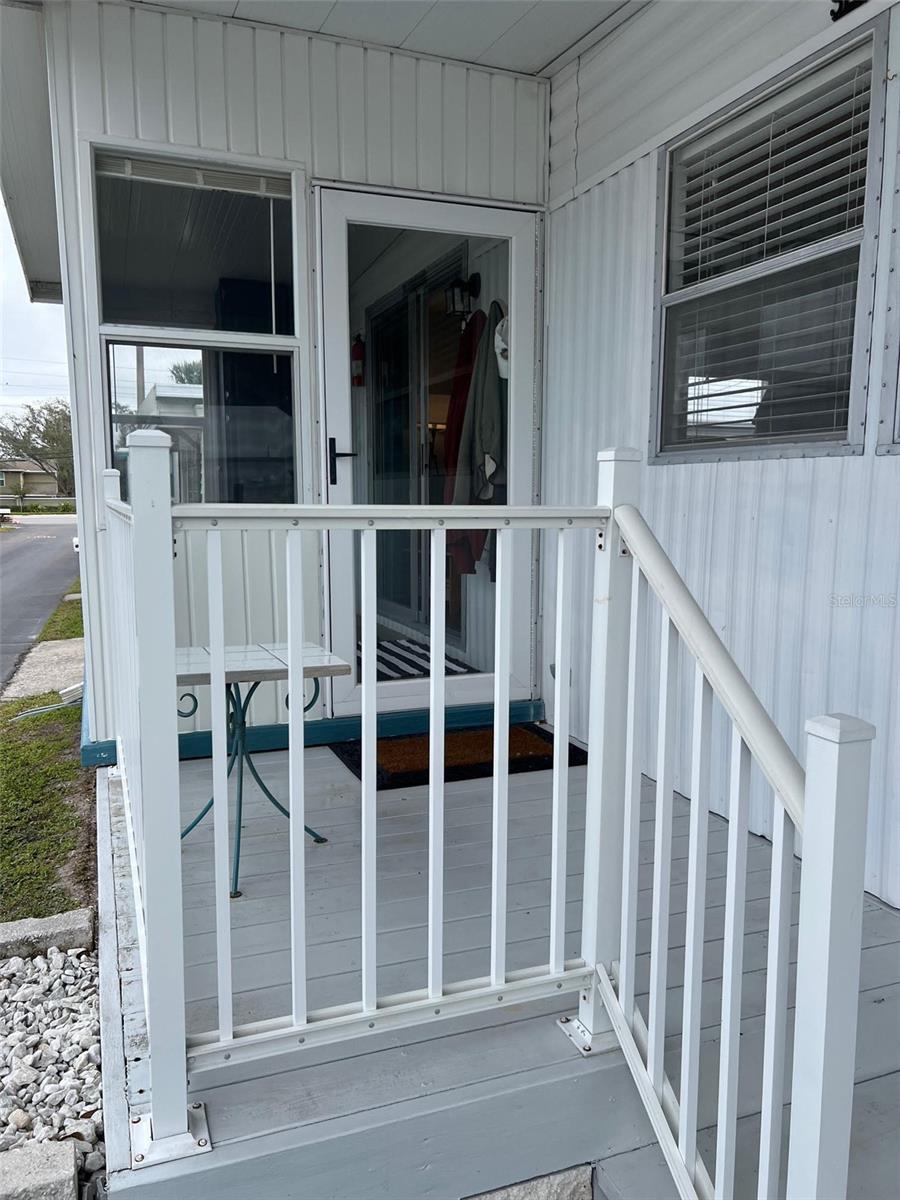 Image 5 of 26 For 12766 Seminole Boulevard 38