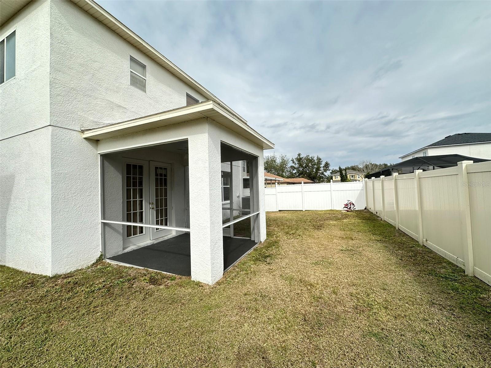 Listing photo id 26 for 9118 Mirah Wind Place