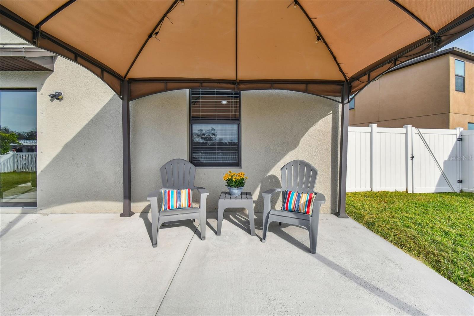 Listing photo id 11 for 11127 Hudson Hills Lane