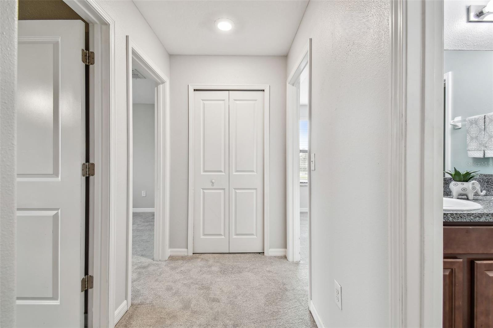 Listing photo id 37 for 11127 Hudson Hills Lane