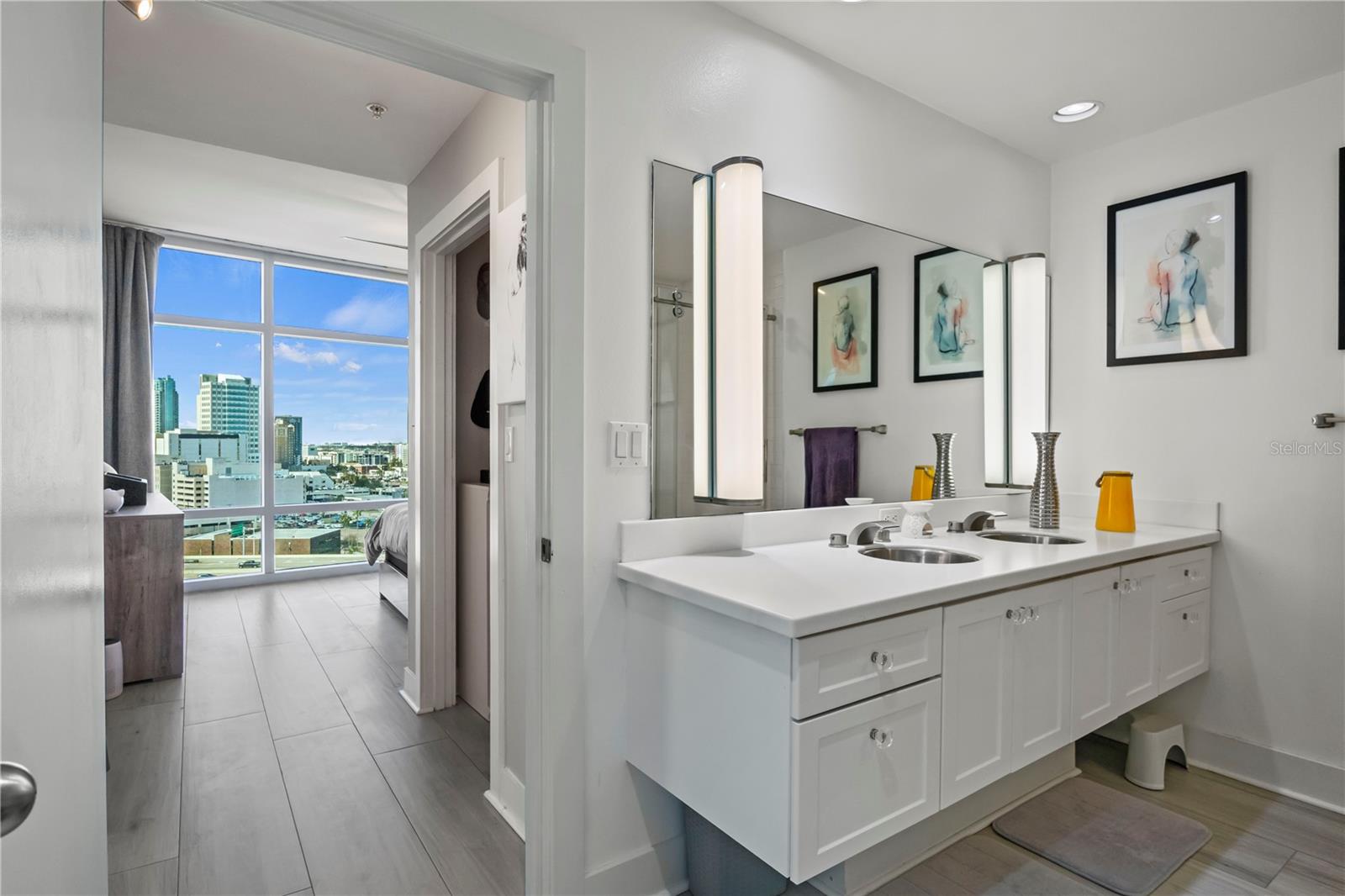 Listing photo id 38 for 1120 Kennedy Boulevard 1514