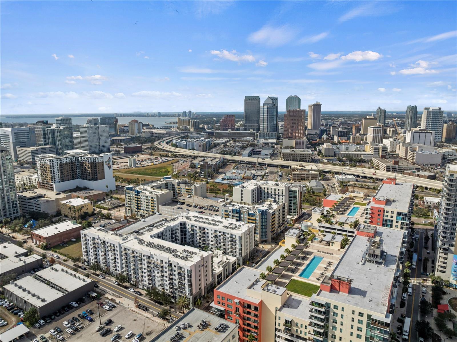 Listing photo id 53 for 1120 Kennedy Boulevard 1514