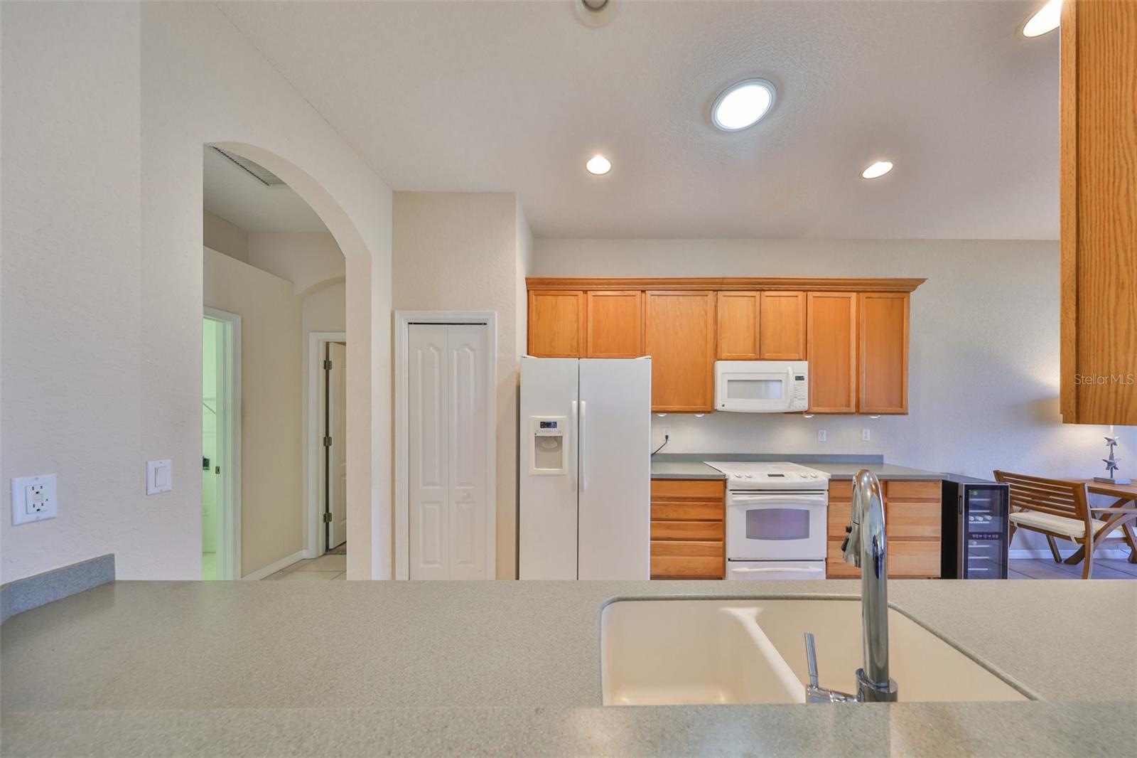 Image 18 of 35 For 1031 Emerald Dunes Drive