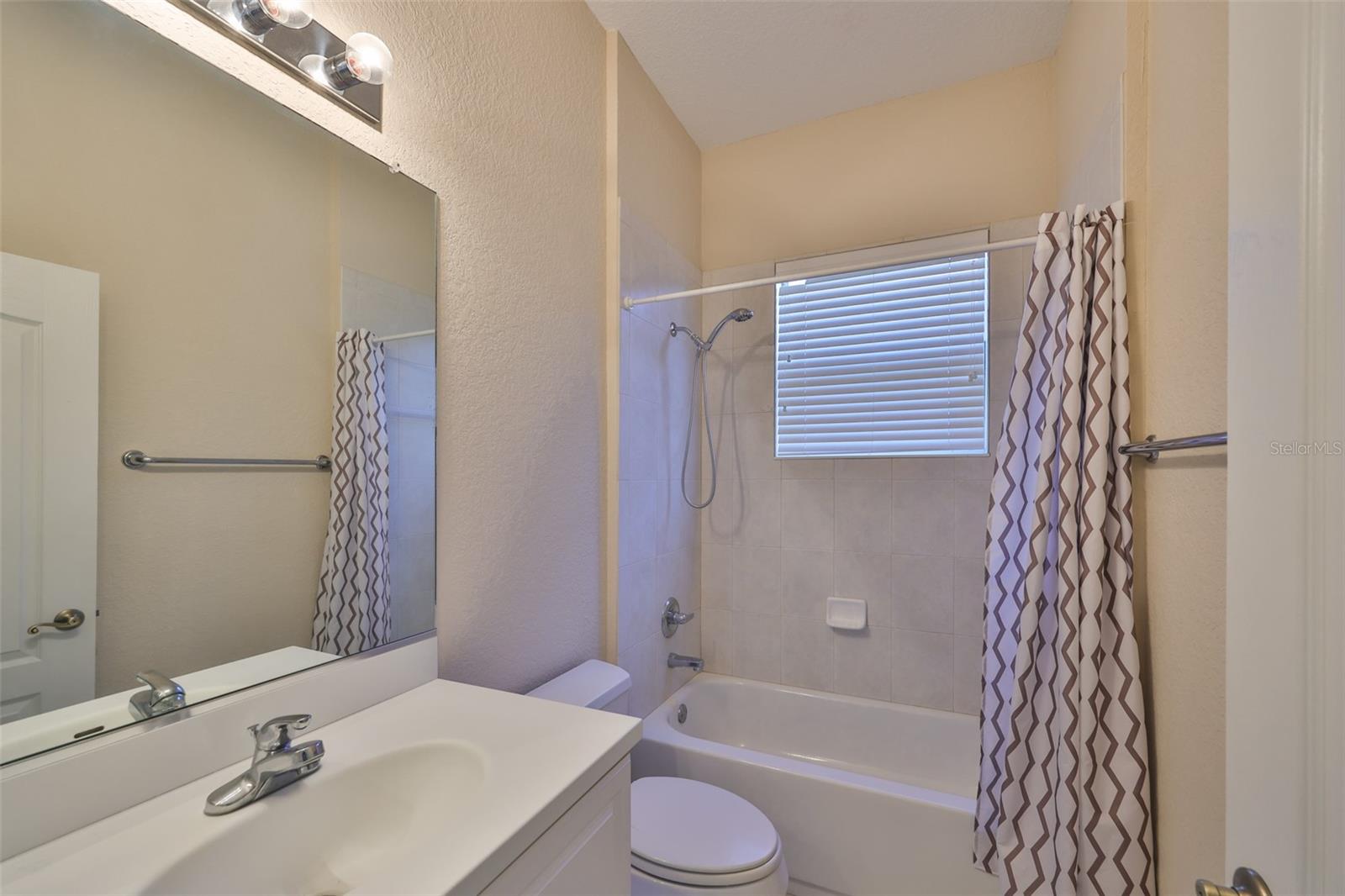 Image 24 of 35 For 1031 Emerald Dunes Drive