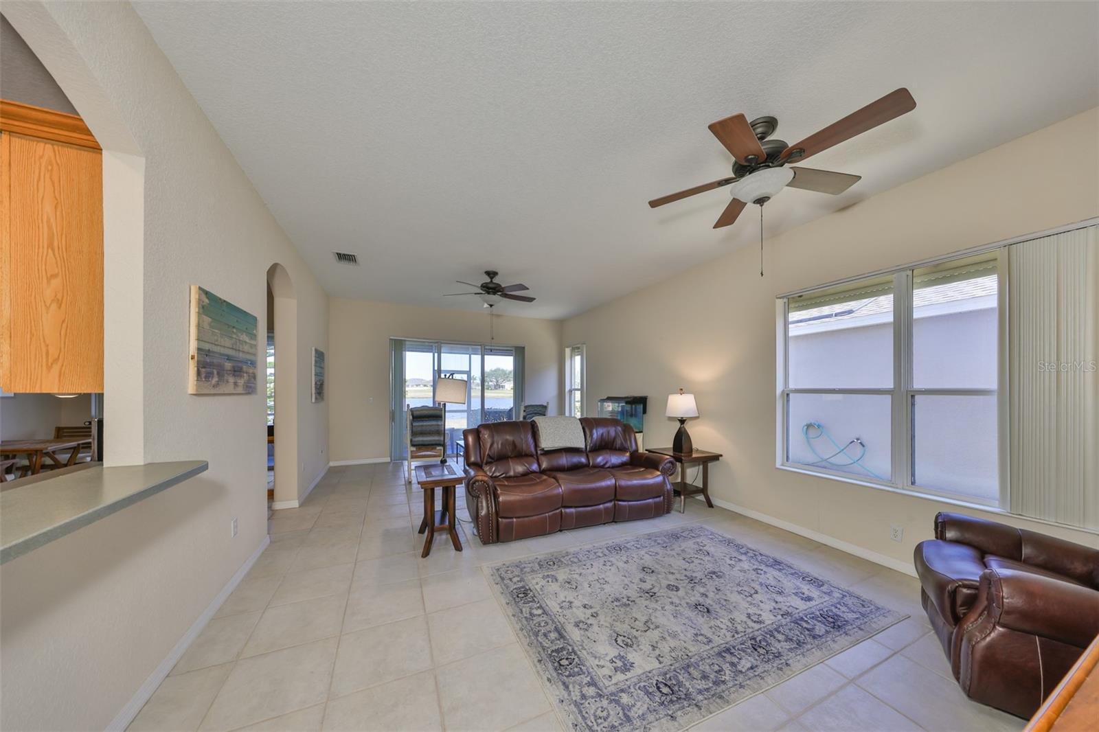 Image 28 of 35 For 1031 Emerald Dunes Drive