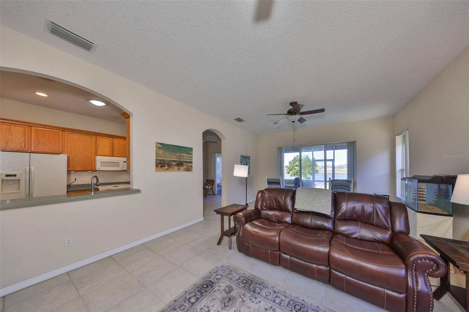 Image 5 of 35 For 1031 Emerald Dunes Drive