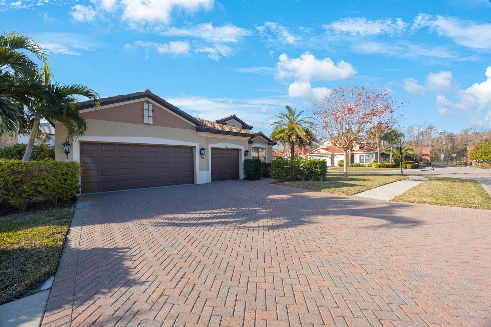 Image 45 of 52 For 2564 Grand Cypress Boulevard