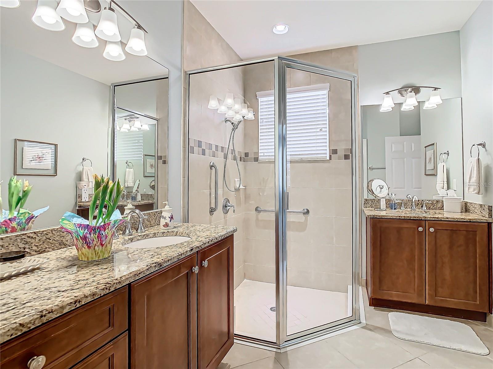 Image 31 of 79 For 15724 Aurora Lake Circle