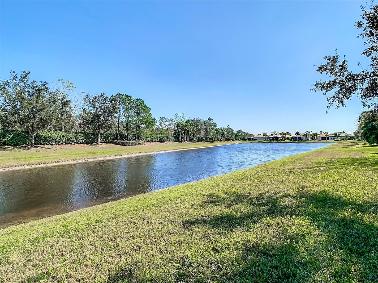 Image 45 of 79 For 15724 Aurora Lake Circle