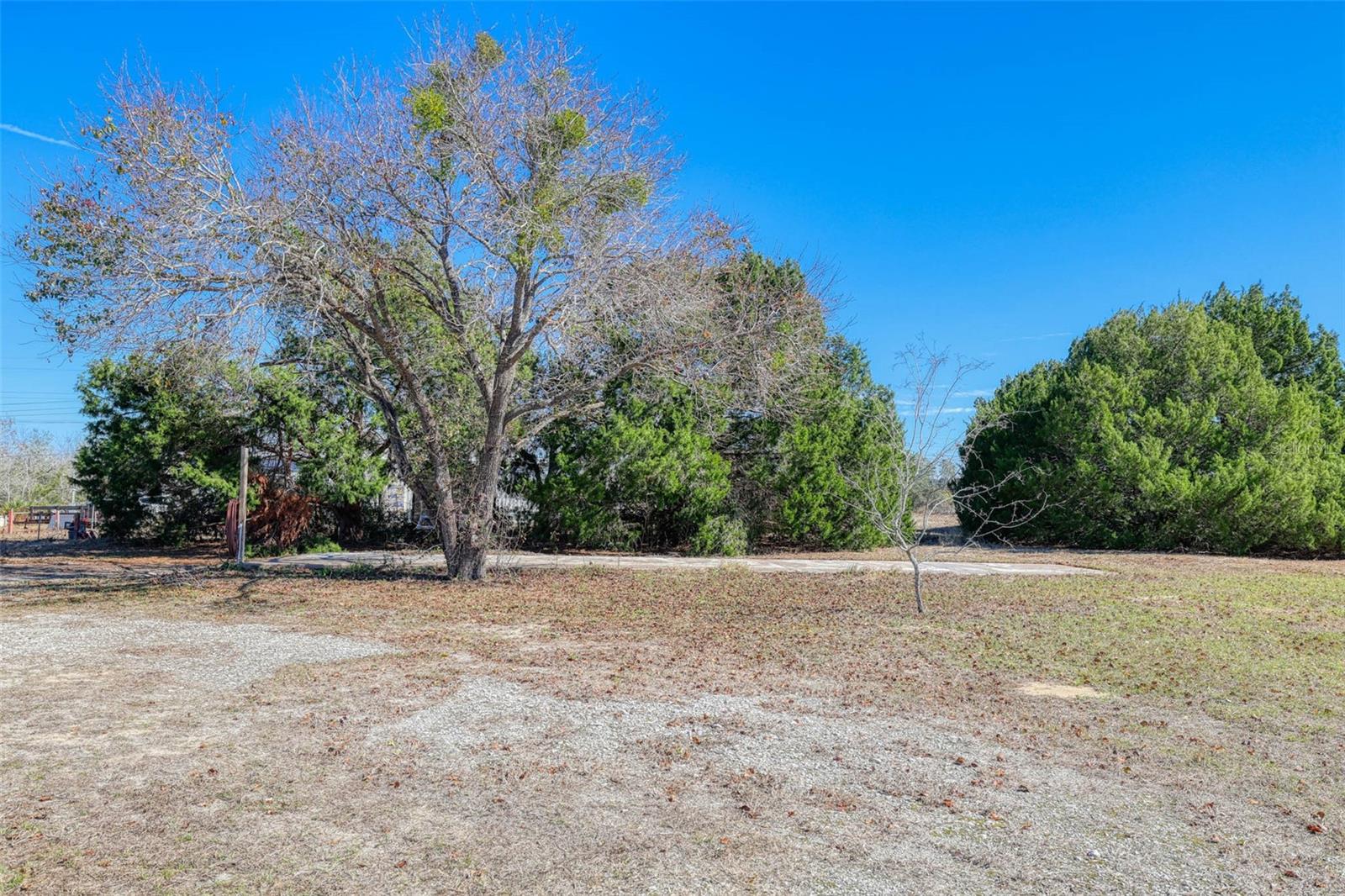 Image 8 of 16 For 13344 Crowell Road