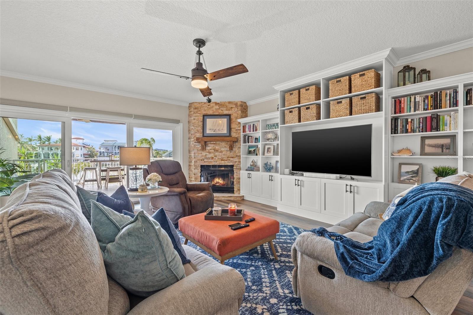 Listing photo id 7 for 936 Pinellas Bayway S T10