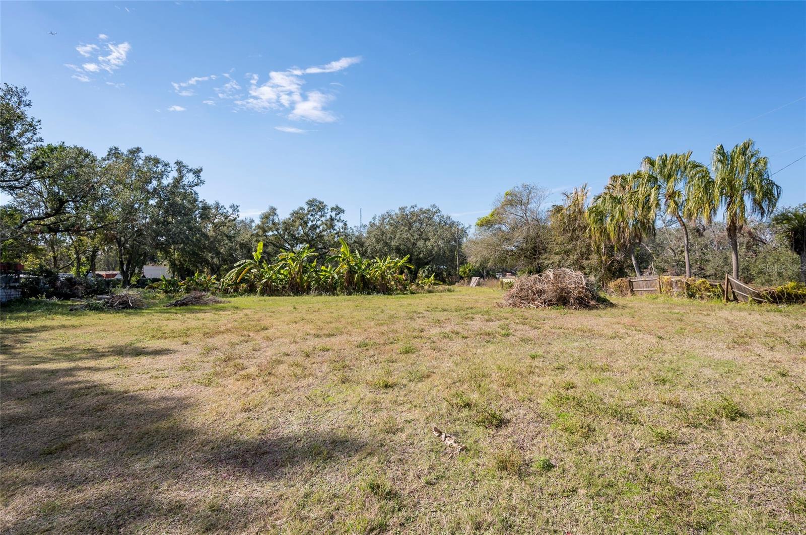 Listing photo id 27 for 1625 58th Street