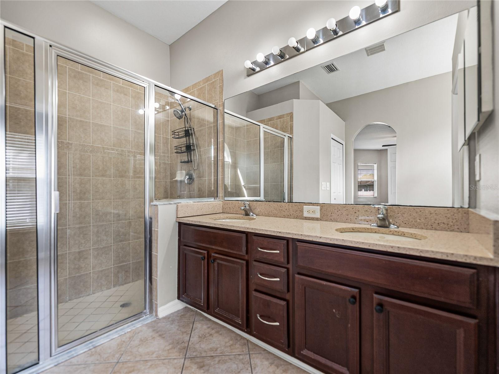 Image 36 of 72 For 4351 Highcroft Drive