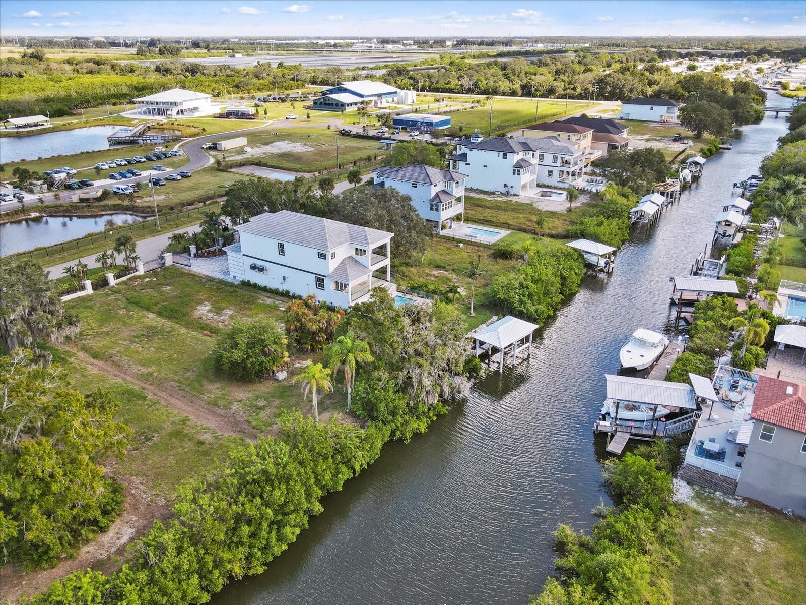 Image 9 of 10 For 552 Estuary Shore Lane