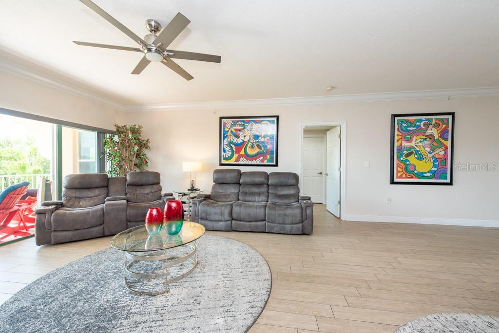 Image 14 of 99 For 1695 Pinellas Bayway S E4