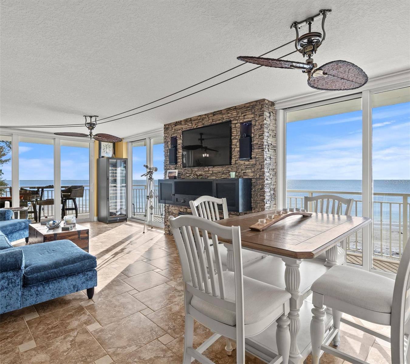 Image 4 of 58 For 2504 Gulf Boulevard 308