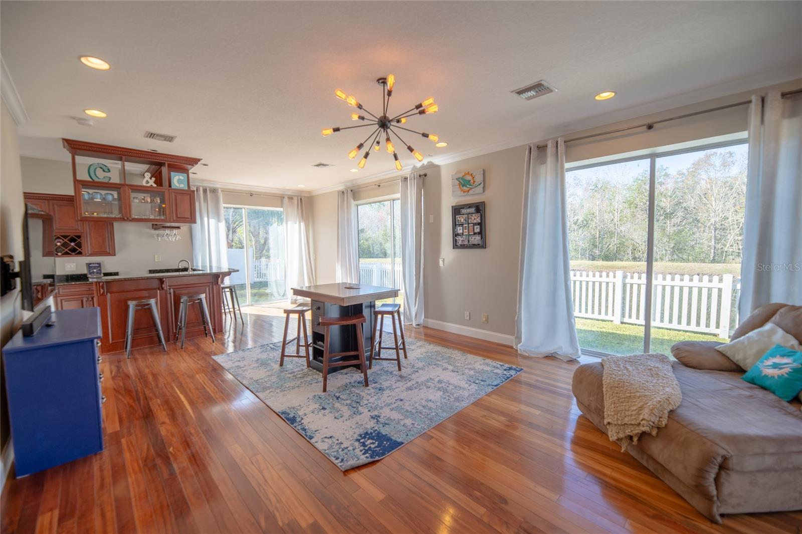 Listing photo id 12 for 26932 Sea Breeze Way