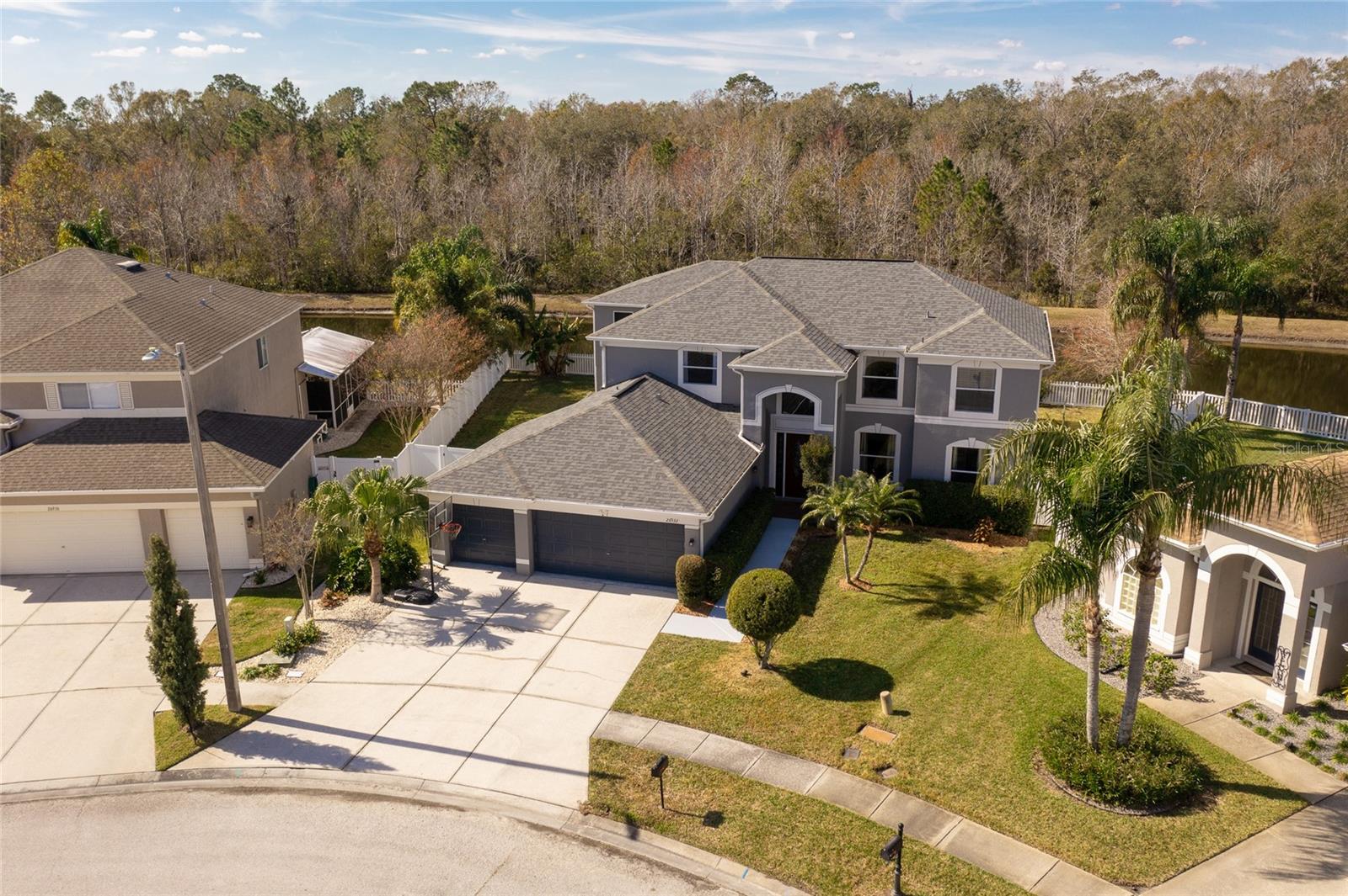 Listing photo id 35 for 26932 Sea Breeze Way