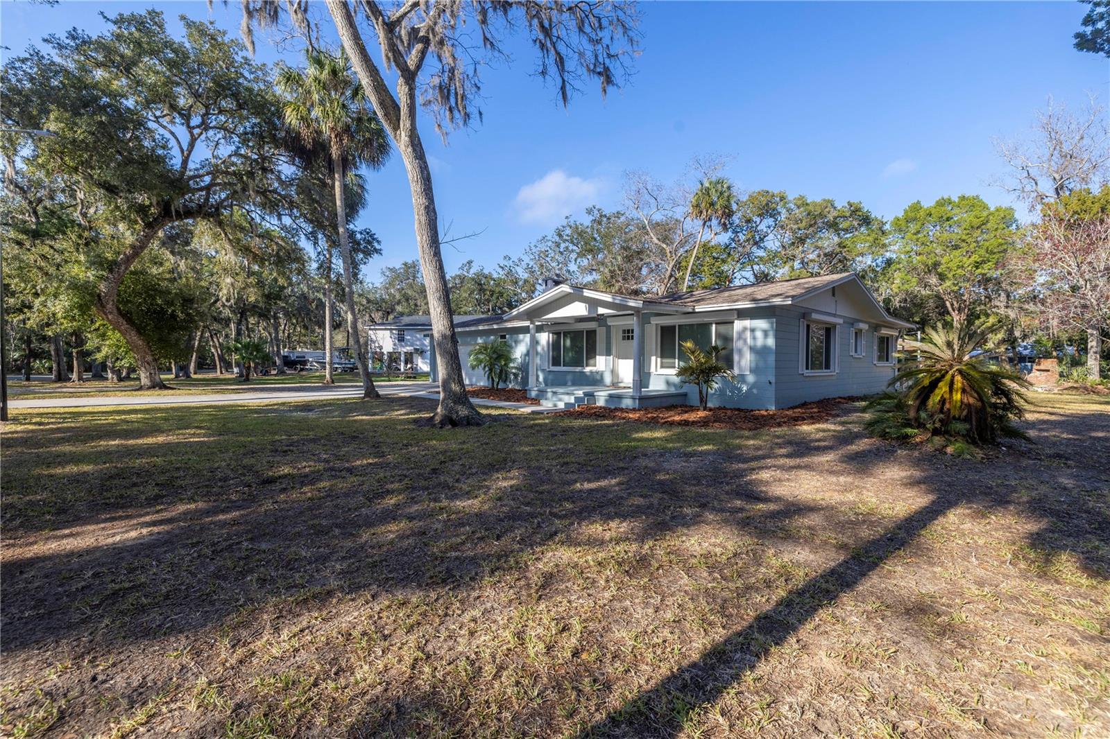 Listing photo id 9 for 5860 Mason Creek Road