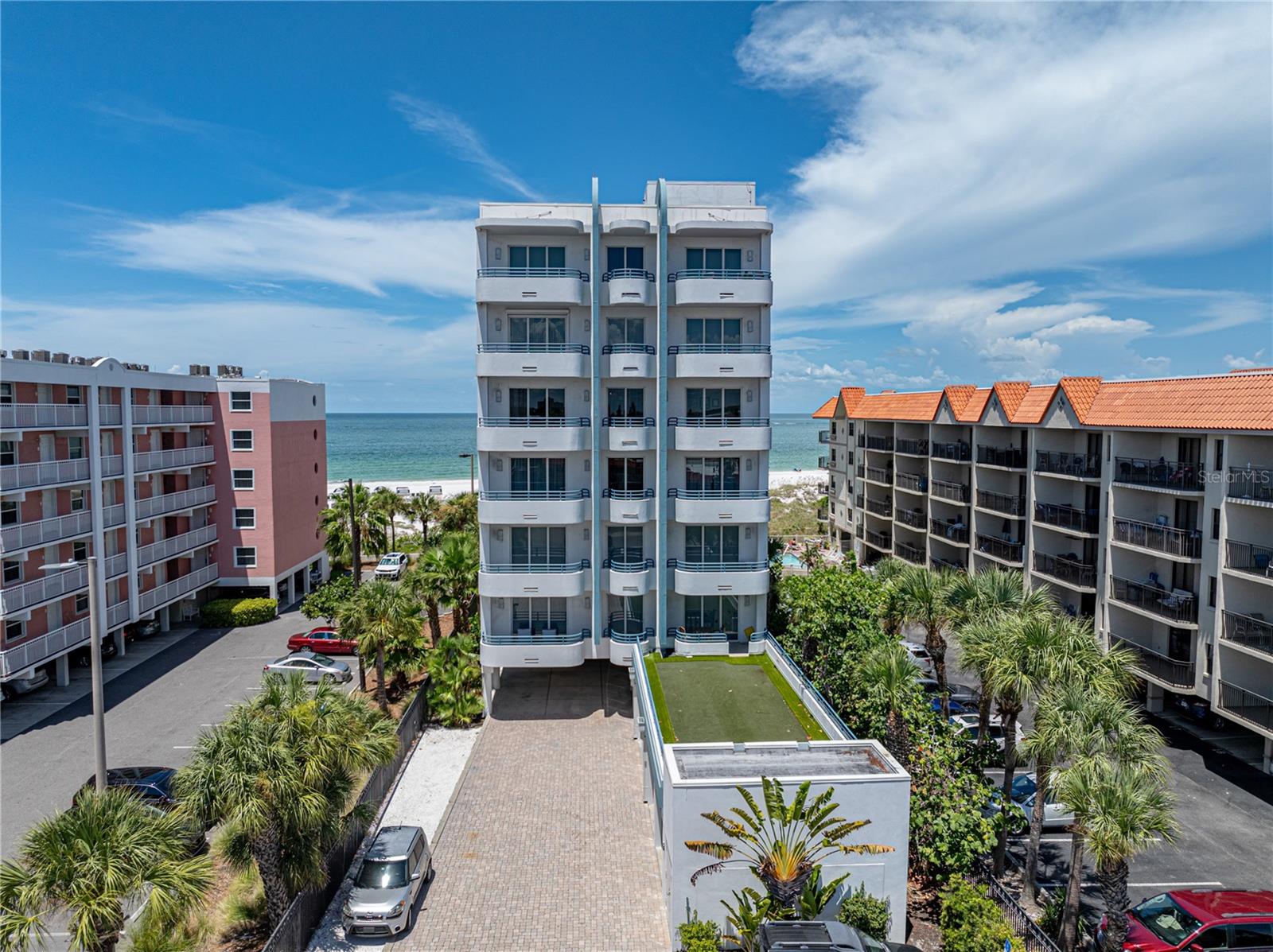 3910 Gulf Boulevard 400