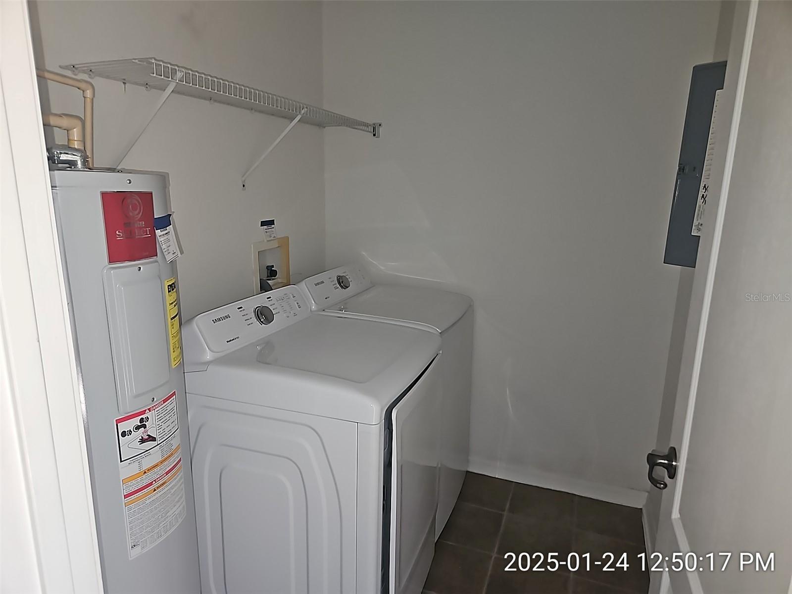 Image 7 of 11 For 2566 Sea Wind Way