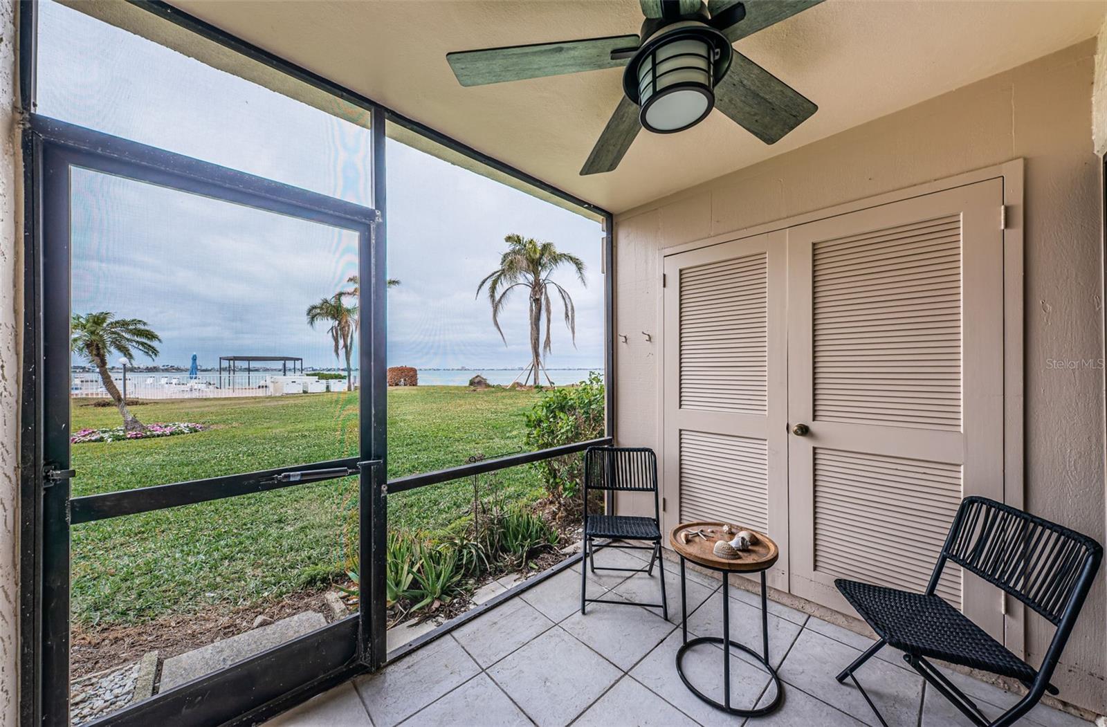 Image 27 of 38 For 6145 Sun Boulevard 103