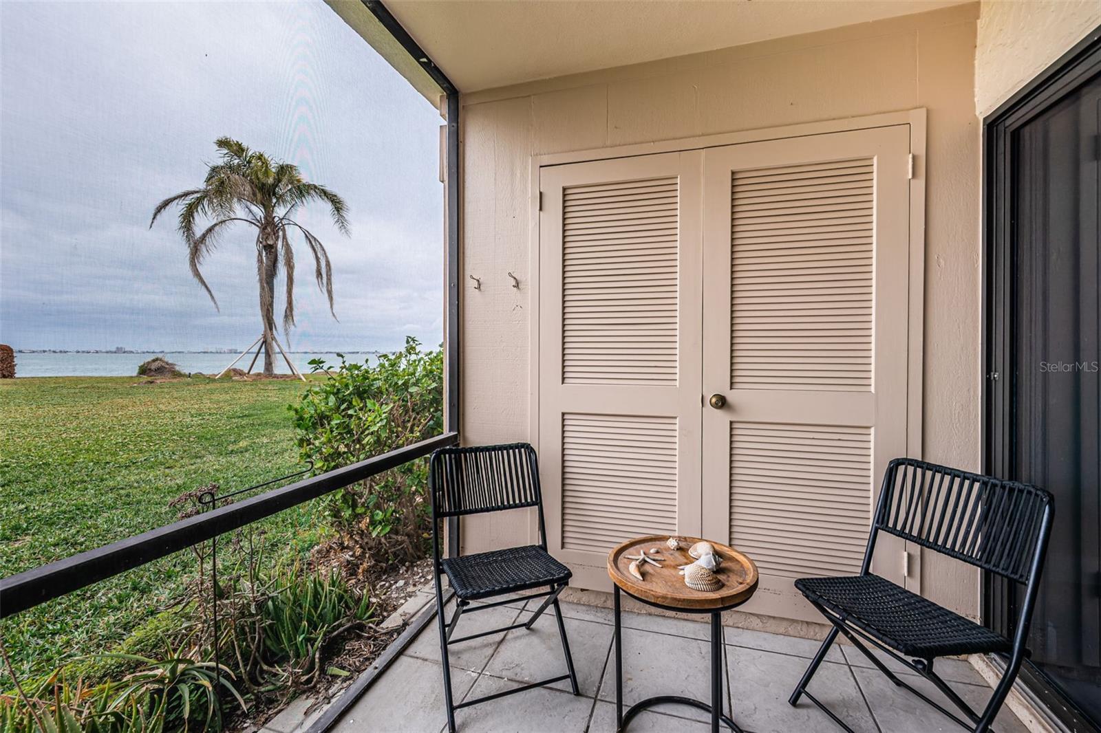 Image 29 of 38 For 6145 Sun Boulevard 103