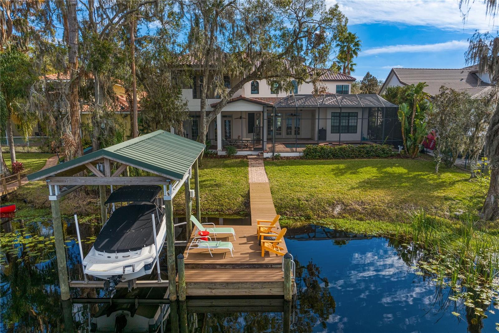 Listing photo id 56 for 1903 Haven Bend