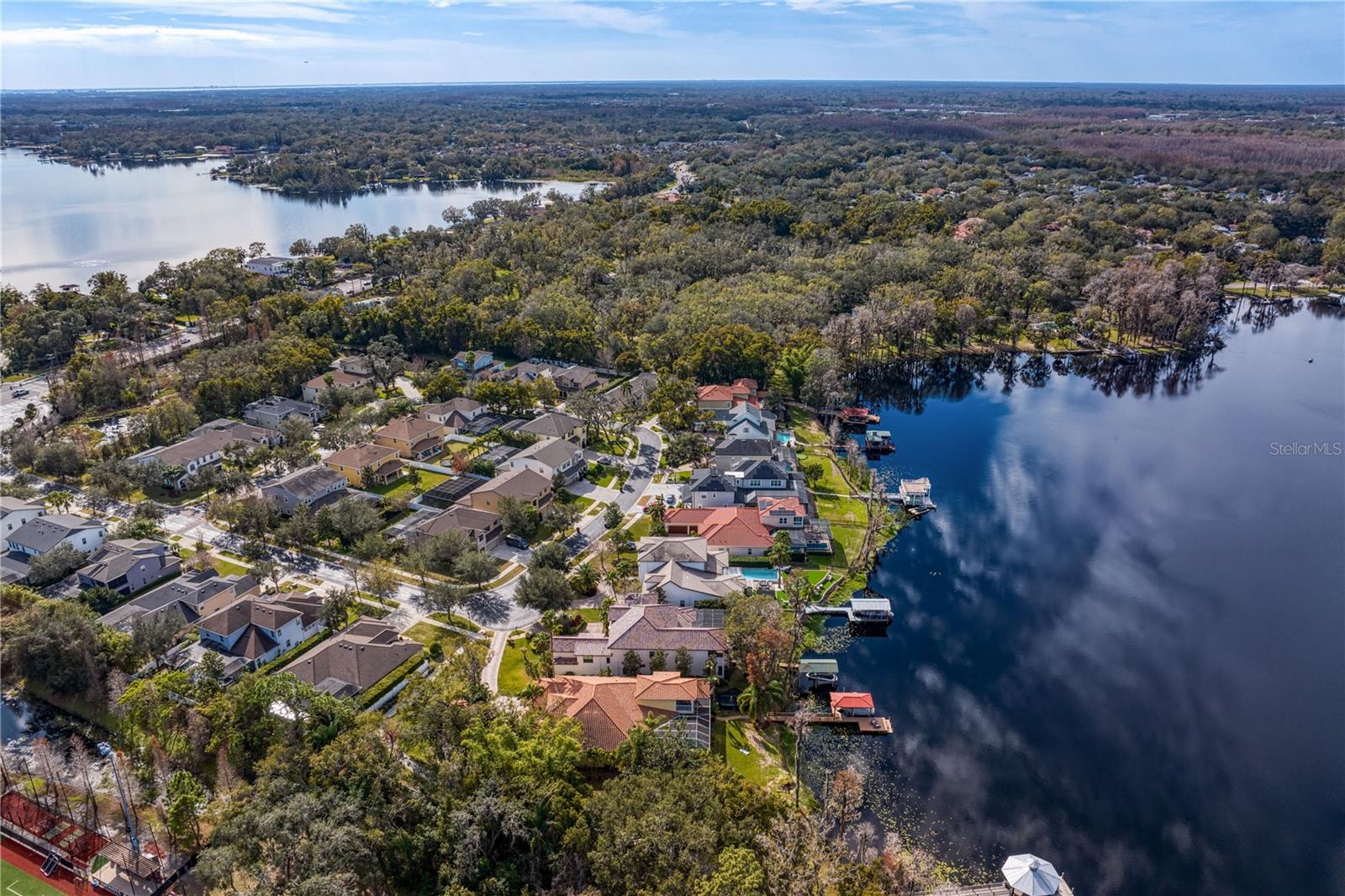 Listing photo id 64 for 1903 Haven Bend