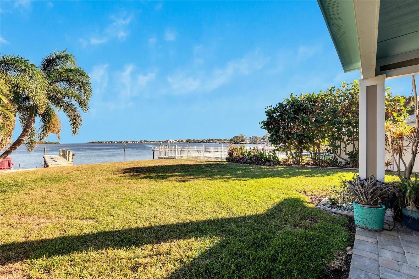 Listing photo id 71 for 6323 Bayou Grande Boulevard Ne