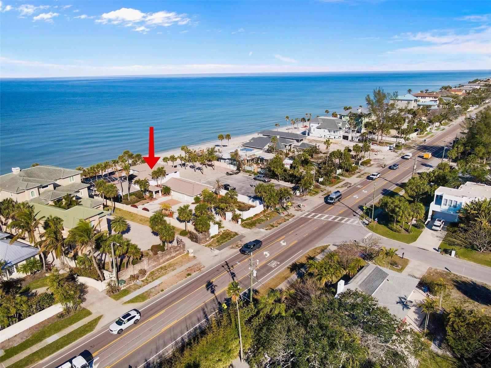 Listing photo id 13 for 540 Gulf Boulevard