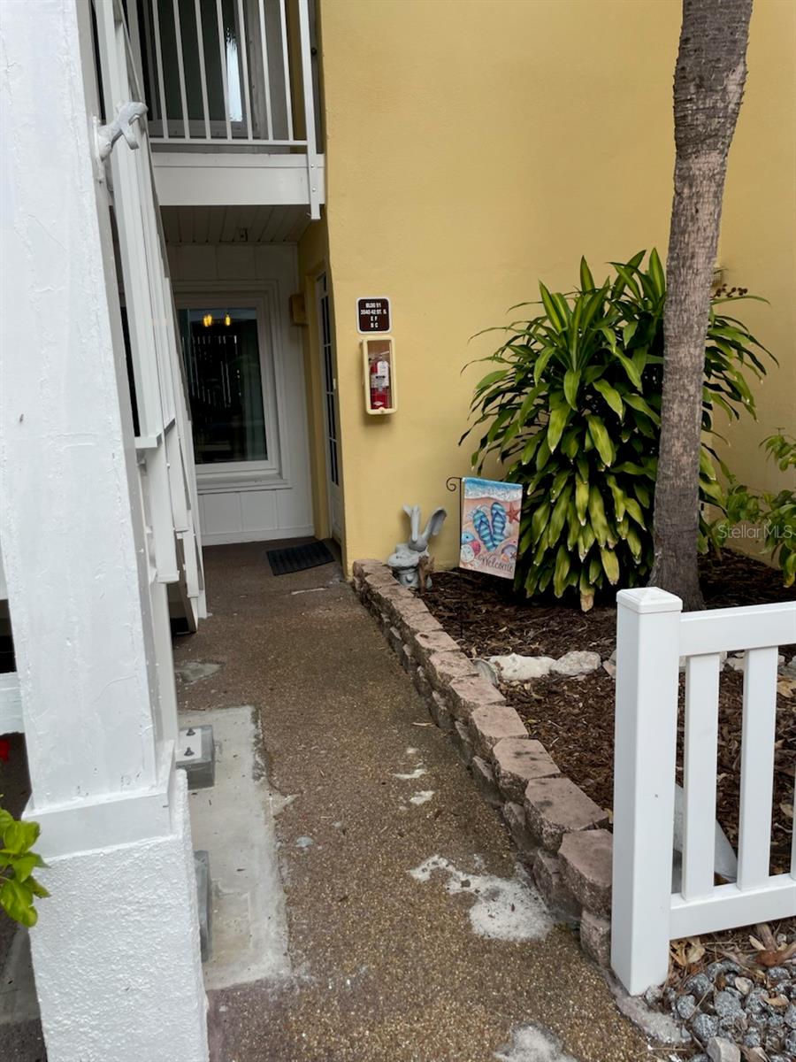 Details for 3540 42nd Street S C, ST PETERSBURG, FL 33711